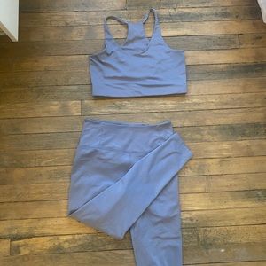 Girlfriend Collective Set - M